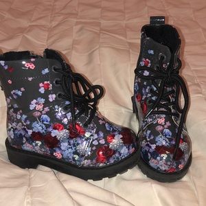 Kids Boots